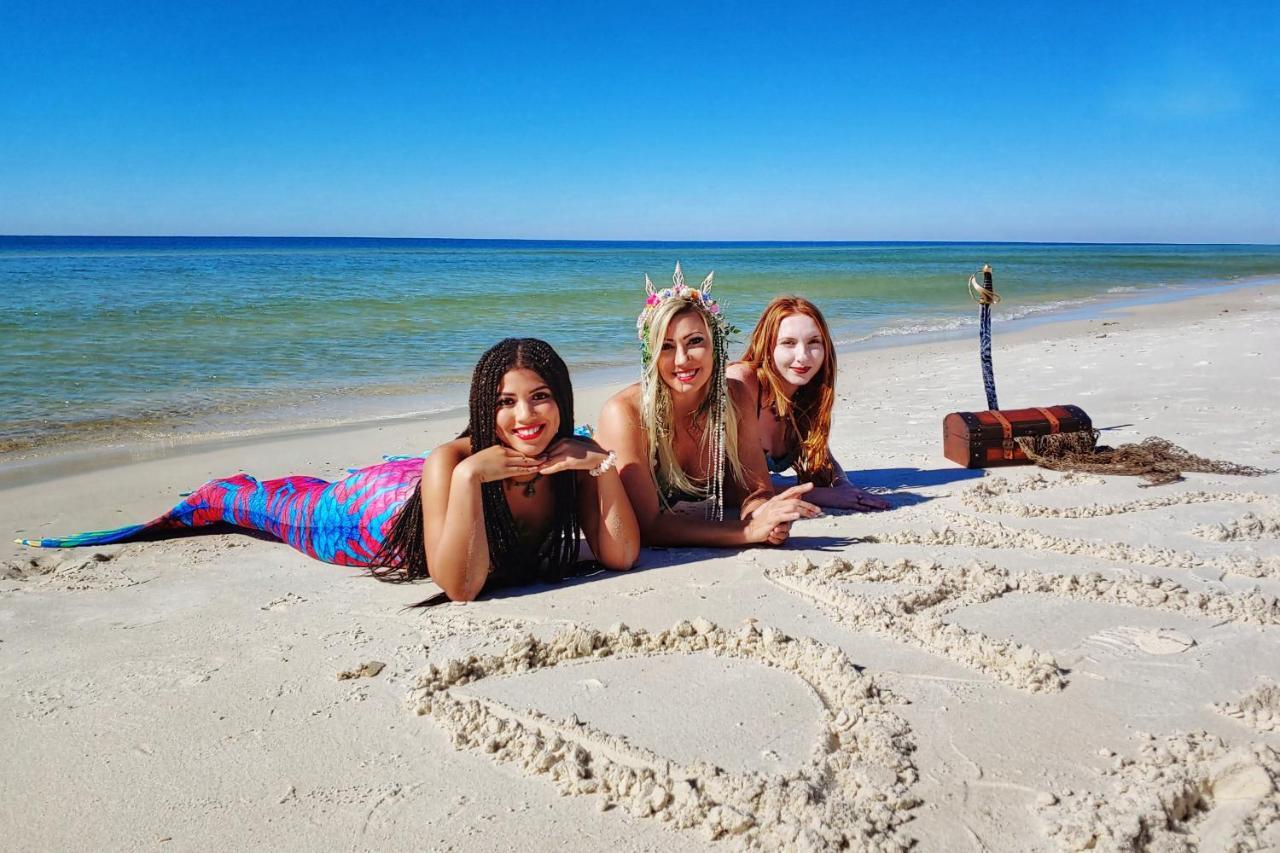 Days Inn By Wyndham Panama City Beach/Ocean Front Esterno foto