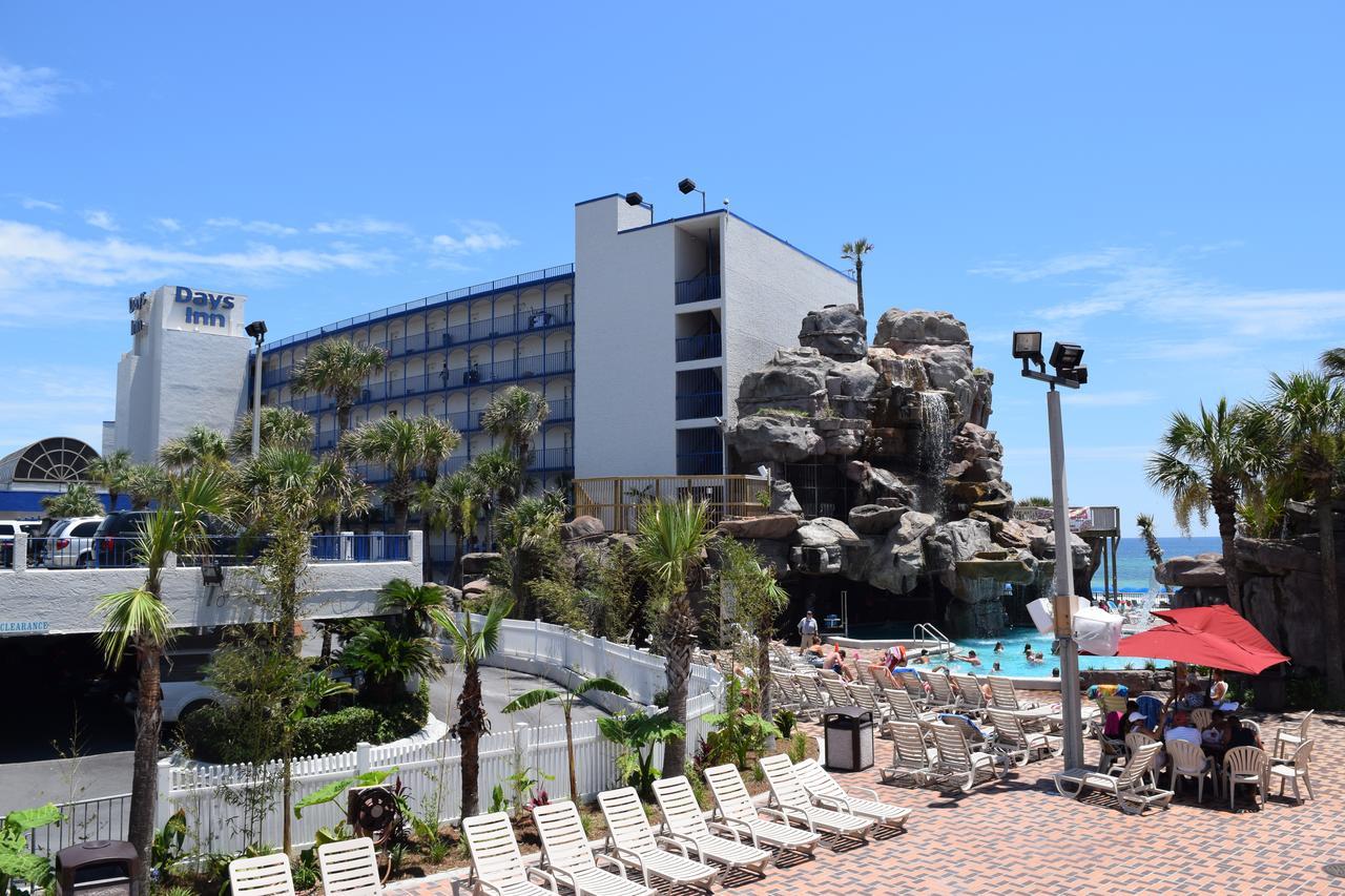 Days Inn By Wyndham Panama City Beach/Ocean Front Esterno foto