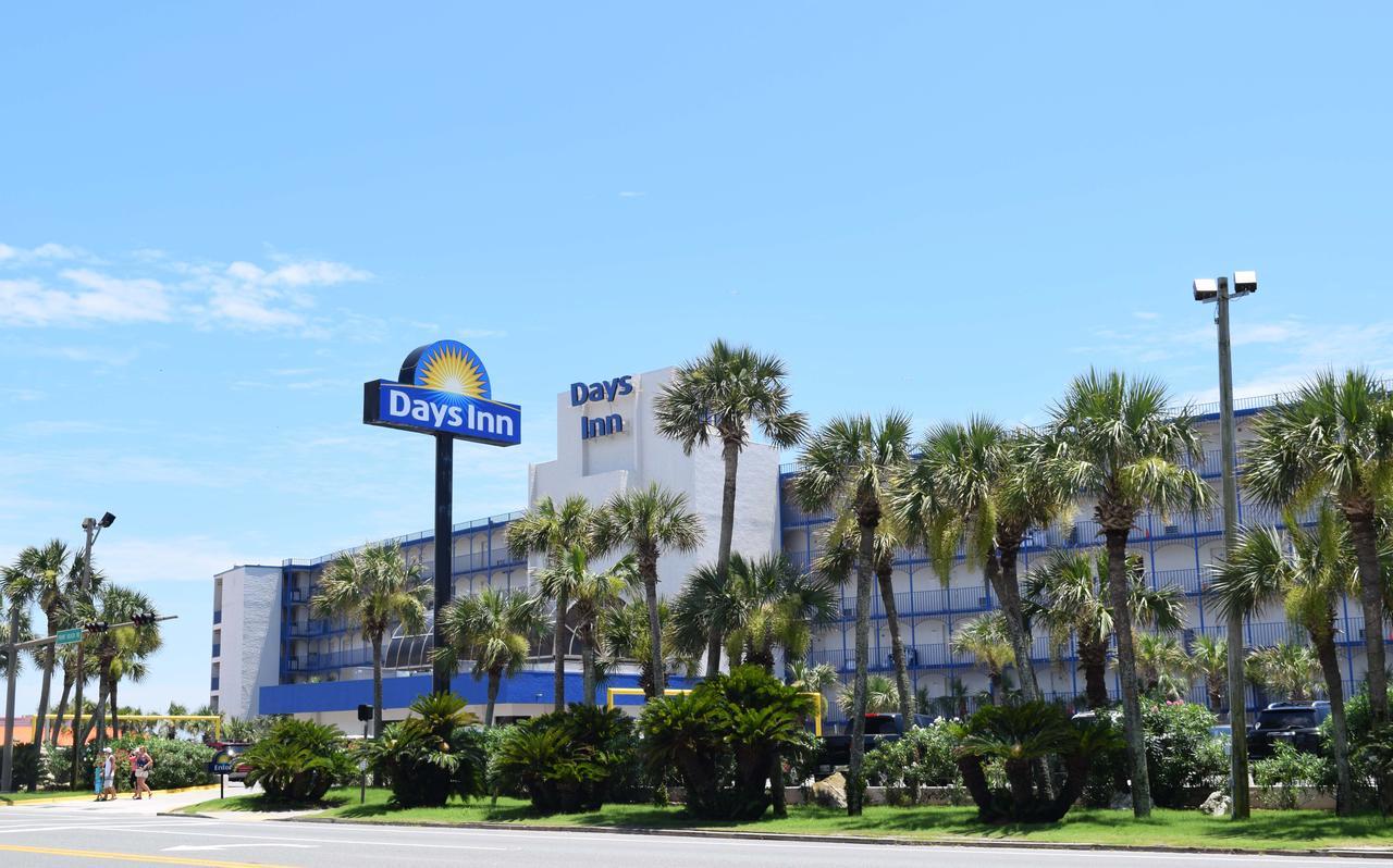 Days Inn By Wyndham Panama City Beach/Ocean Front Esterno foto